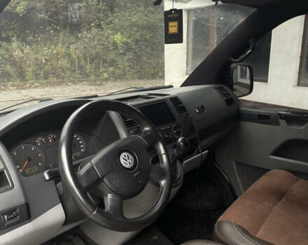 Черный Фольксваген Transporter, объемом двигателя 2.5 л и пробегом 321 тыс. км за 12100 $, фото 10 на Automoto.ua