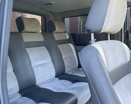 Черный Фольксваген Transporter, объемом двигателя 1.9 л и пробегом 327 тыс. км за 9000 $, фото 2 на Automoto.ua