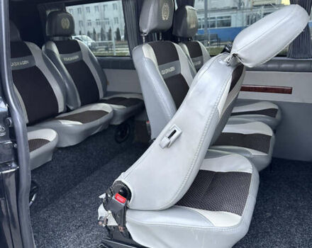 Черный Фольксваген Transporter, объемом двигателя 2.46 л и пробегом 286 тыс. км за 9900 $, фото 13 на Automoto.ua