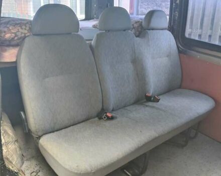 Черный Фольксваген Transporter, объемом двигателя 1.9 л и пробегом 202 тыс. км за 11850 $, фото 8 на Automoto.ua