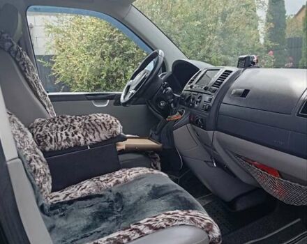 Чорний Фольксваген Transporter, об'ємом двигуна 2 л та пробігом 293 тис. км за 15000 $, фото 6 на Automoto.ua
