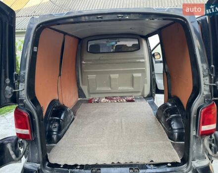 Чорний Фольксваген Transporter, об'ємом двигуна 1.97 л та пробігом 346 тис. км за 9300 $, фото 5 на Automoto.ua