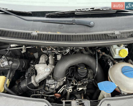 Черный Фольксваген Transporter, объемом двигателя 2 л и пробегом 265 тыс. км за 25000 $, фото 28 на Automoto.ua