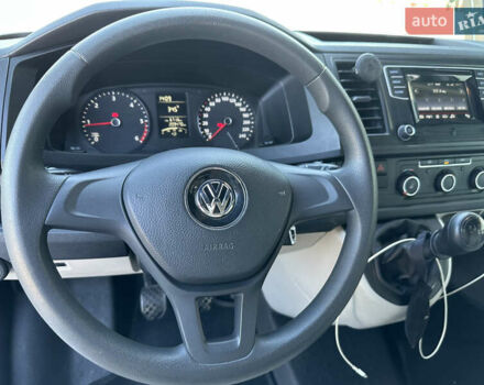 Черный Фольксваген Transporter, объемом двигателя 2 л и пробегом 209 тыс. км за 22000 $, фото 6 на Automoto.ua