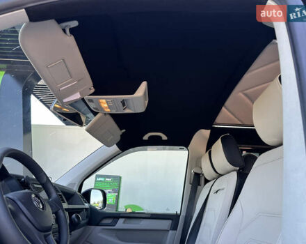 Черный Фольксваген Transporter, объемом двигателя 2 л и пробегом 209 тыс. км за 22000 $, фото 16 на Automoto.ua