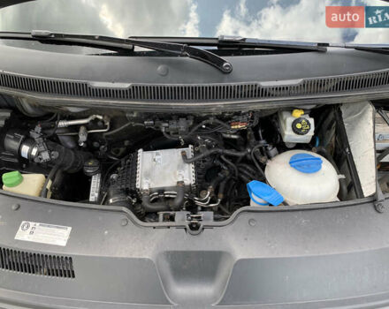 Чорний Фольксваген Transporter, об'ємом двигуна 2 л та пробігом 291 тис. км за 25699 $, фото 54 на Automoto.ua