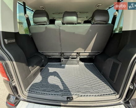 Чорний Фольксваген Transporter, об'ємом двигуна 2 л та пробігом 140 тис. км за 35000 $, фото 13 на Automoto.ua