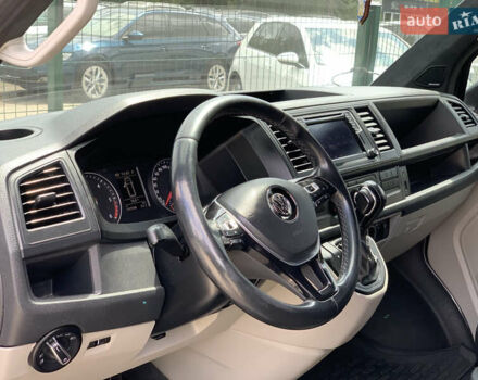 Чорний Фольксваген Transporter, об'ємом двигуна 2 л та пробігом 291 тис. км за 25699 $, фото 23 на Automoto.ua