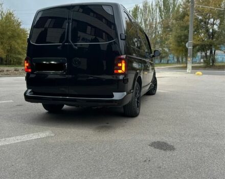 Черный Фольксваген Transporter, объемом двигателя 2 л и пробегом 321 тыс. км за 26499 $, фото 5 на Automoto.ua