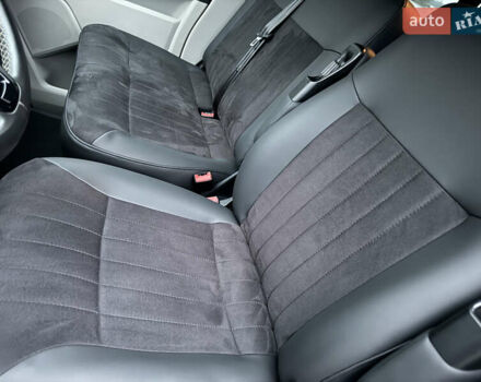 Черный Фольксваген Transporter, объемом двигателя 1.97 л и пробегом 221 тыс. км за 29350 $, фото 43 на Automoto.ua