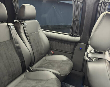 Черный Фольксваген Transporter, объемом двигателя 1.97 л и пробегом 221 тыс. км за 29350 $, фото 61 на Automoto.ua