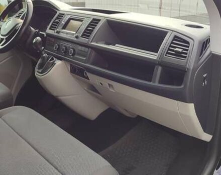 Чорний Фольксваген Transporter, об'ємом двигуна 2 л та пробігом 291 тис. км за 19900 $, фото 19 на Automoto.ua