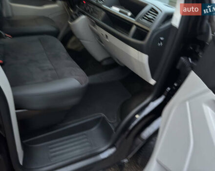 Черный Фольксваген Transporter, объемом двигателя 1.97 л и пробегом 221 тыс. км за 29350 $, фото 53 на Automoto.ua