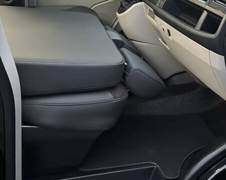 Черный Фольксваген Transporter, объемом двигателя 1.97 л и пробегом 221 тыс. км за 29350 $, фото 92 на Automoto.ua