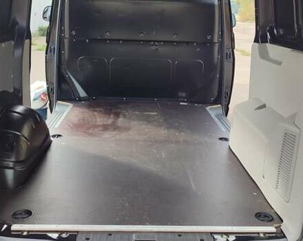 Чорний Фольксваген Transporter, об'ємом двигуна 2 л та пробігом 291 тис. км за 19900 $, фото 22 на Automoto.ua