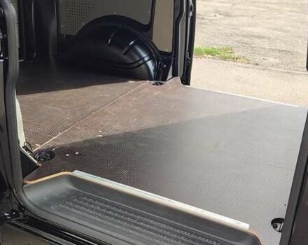 Чорний Фольксваген Transporter, об'ємом двигуна 2 л та пробігом 291 тис. км за 19900 $, фото 20 на Automoto.ua