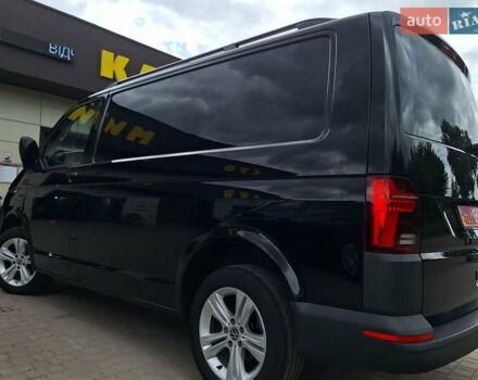 Черный Фольксваген Transporter, объемом двигателя 1.97 л и пробегом 203 тыс. км за 24950 $, фото 2 на Automoto.ua