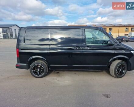 Чорний Фольксваген Transporter, об'ємом двигуна 1.97 л та пробігом 244 тис. км за 22499 $, фото 11 на Automoto.ua
