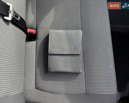 Черный Фольксваген Transporter, объемом двигателя 2 л и пробегом 210 тыс. км за 24800 $, фото 30 на Automoto.ua