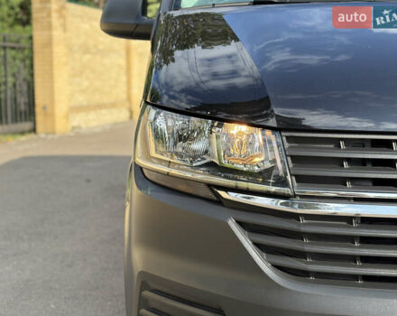 Черный Фольксваген Transporter, объемом двигателя 2 л и пробегом 210 тыс. км за 24800 $, фото 4 на Automoto.ua