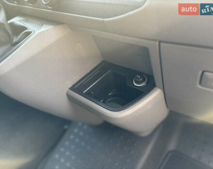 Черный Фольксваген Transporter, объемом двигателя 2 л и пробегом 210 тыс. км за 24800 $, фото 28 на Automoto.ua