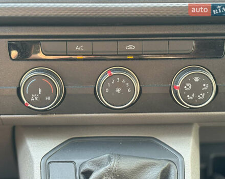 Черный Фольксваген Transporter, объемом двигателя 2 л и пробегом 210 тыс. км за 24800 $, фото 44 на Automoto.ua