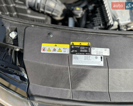 Черный Фольксваген Transporter, объемом двигателя 2 л и пробегом 210 тыс. км за 24800 $, фото 40 на Automoto.ua