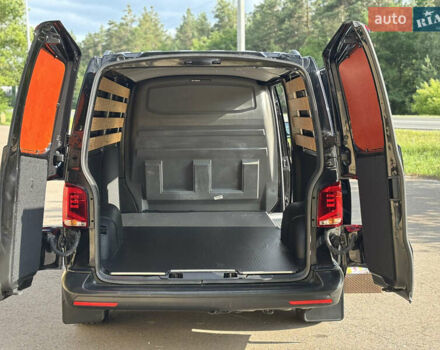 Черный Фольксваген Transporter, объемом двигателя 2 л и пробегом 210 тыс. км за 24800 $, фото 23 на Automoto.ua