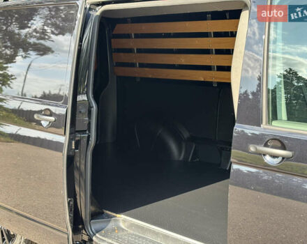 Черный Фольксваген Transporter, объемом двигателя 2 л и пробегом 210 тыс. км за 24800 $, фото 24 на Automoto.ua