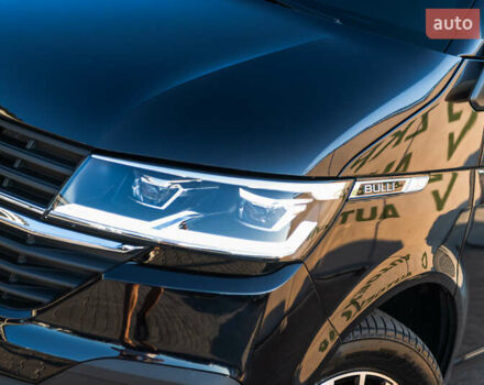 Чорний Фольксваген Transporter, об'ємом двигуна 0 л та пробігом 62 тис. км за 55500 $, фото 1 на Automoto.ua