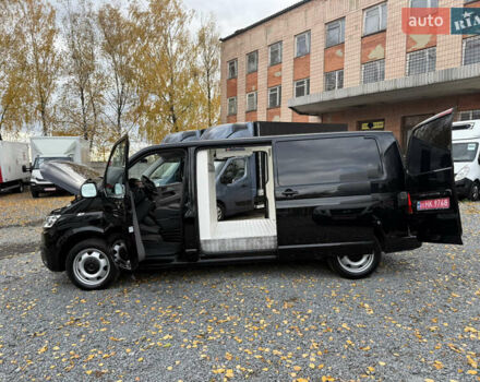 Чорний Фольксваген Transporter, об'ємом двигуна 2 л та пробігом 219 тис. км за 29900 $, фото 16 на Automoto.ua