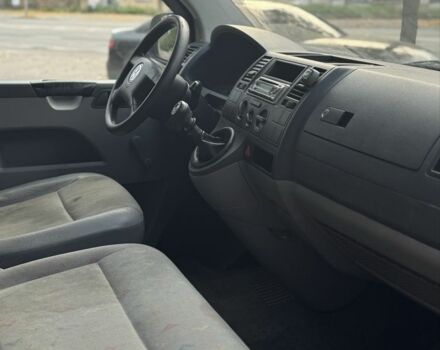 Черный Фольксваген Transporter, объемом двигателя 2.5 л и пробегом 250 тыс. км за 4999 $, фото 6 на Automoto.ua