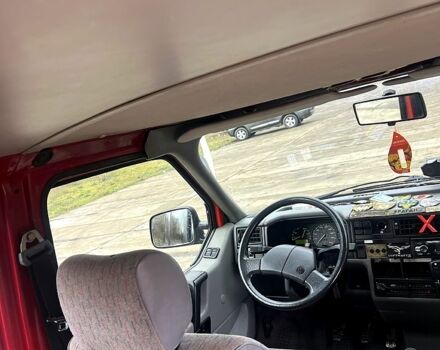 Чорний Фольксваген Transporter, об'ємом двигуна 2.4 л та пробігом 282 тис. км за 3200 $, фото 1 на Automoto.ua