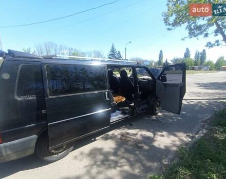 Черный Фольксваген Transporter, объемом двигателя 0 л и пробегом 420 тыс. км за 3500 $, фото 6 на Automoto.ua