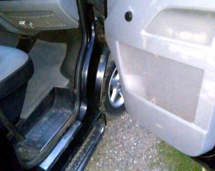 Фольксваген Transporter 2003 в Овидиополе на Automoto.ua Черный Фольксваген Transporter, объемом двигателя 2.5 л и пробегом 379 тыс. км за 6800 $, фото 7 на Automoto.ua