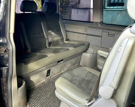 Черный Фольксваген Transporter, объемом двигателя 2.5 л и пробегом 266 тыс. км за 12000 $, фото 11 на Automoto.ua
