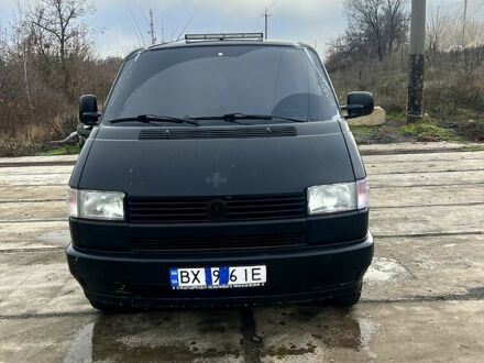 Чорний Фольксваген Transporter, об'ємом двигуна 2.4 л та пробігом 282 тис. км за 3200 $, фото 1 на Automoto.ua