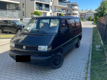Фольксваген Transporter 1998 в Яворове на Automoto.ua Черный Фольксваген Transporter, объемом двигателя 2.5 л и пробегом 350 тыс. км за 2500 $, фото 1 на Automoto.ua