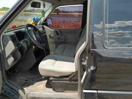 Фольксваген Transporter 2000 в Харькове на Automoto.ua Черный Фольксваген Transporter, объемом двигателя 1.9 л и пробегом 460 тыс. км за 5200 $, фото 1 на Automoto.ua