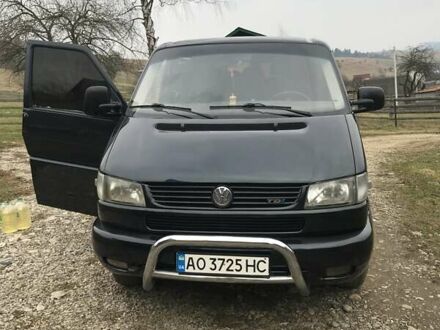 Фольксваген Transporter 2001 у Рахове на Automoto.ua Чорний Фольксваген Transporter, об'ємом двигуна 2.46 л та пробігом 350 тис. км за 6500 $, фото 1 на Automoto.ua