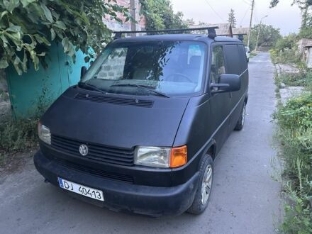 Фольксваген Transporter 2001 в Славянске на Automoto.ua Черный Фольксваген Transporter, объемом двигателя 1.9 л и пробегом 280 тыс. км за 2650 $, фото 1 на Automoto.ua