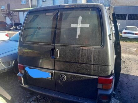 Черный Фольксваген Transporter, объемом двигателя 0 л и пробегом 395 тыс. км за 2100 $, фото 1 на Automoto.ua