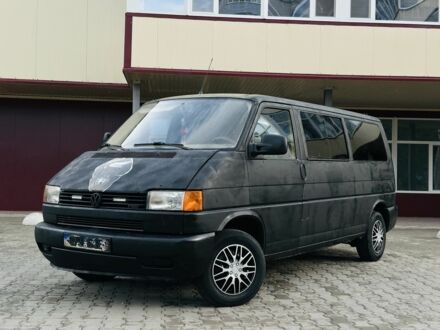 Фольксваген Transporter 2004 в Синельниковом на Automoto.ua Черный Фольксваген Transporter, объемом двигателя 2.5 л и пробегом 300 тыс. км за 2950 $, фото 1 на Automoto.ua