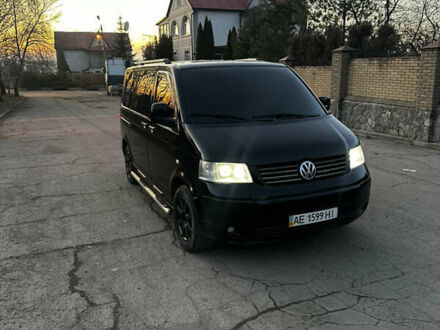 Фольксваген Transporter 2008 в Днепре (Днепропетровске) на Automoto.ua Черный Фольксваген Transporter, объемом двигателя 2.46 л и пробегом 330 тыс. км за 9000 $, фото 1 на Automoto.ua