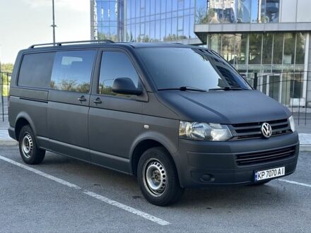 Фольксваген Transporter 2010 у Запоріжжя на Automoto.ua Чорний Фольксваген Transporter, об'ємом двигуна 2 л та пробігом 377 тис. км за 9900 $, фото 1 на Automoto.ua