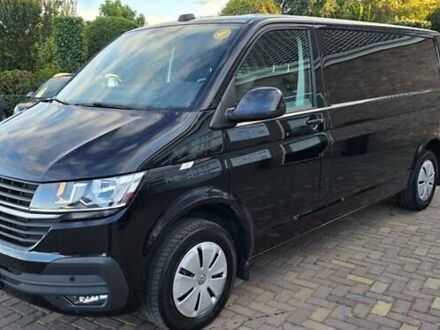 Черный Фольксваген Transporter, объемом двигателя 2 л и пробегом 215 тыс. км за 23900 $, фото 1 на Automoto.ua