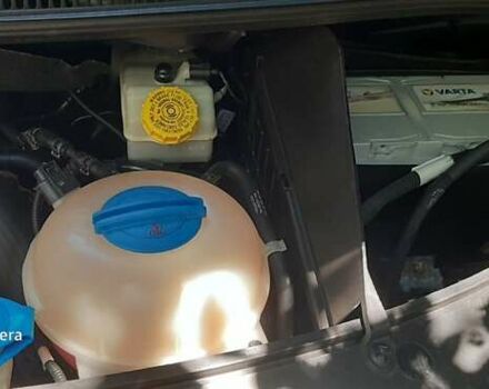 Коричневый Фольксваген Transporter, объемом двигателя 2 л и пробегом 273 тыс. км за 16300 $, фото 11 на Automoto.ua