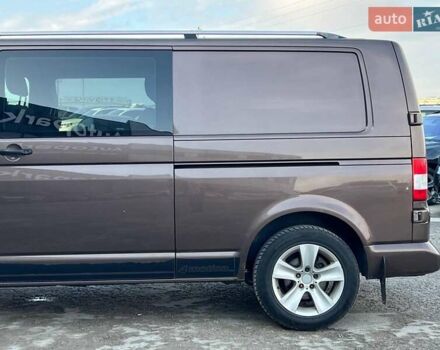 Коричневий Фольксваген Transporter, об'ємом двигуна 2 л та пробігом 249 тис. км за 14000 $, фото 5 на Automoto.ua