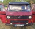 Красный Фольксваген Transporter, объемом двигателя 1.6 л и пробегом 250 тыс. км за 4179 $, фото 4 на Automoto.ua