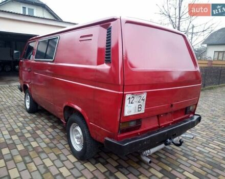 Красный Фольксваген Transporter, объемом двигателя 1 л и пробегом 300 тыс. км за 1650 $, фото 5 на Automoto.ua